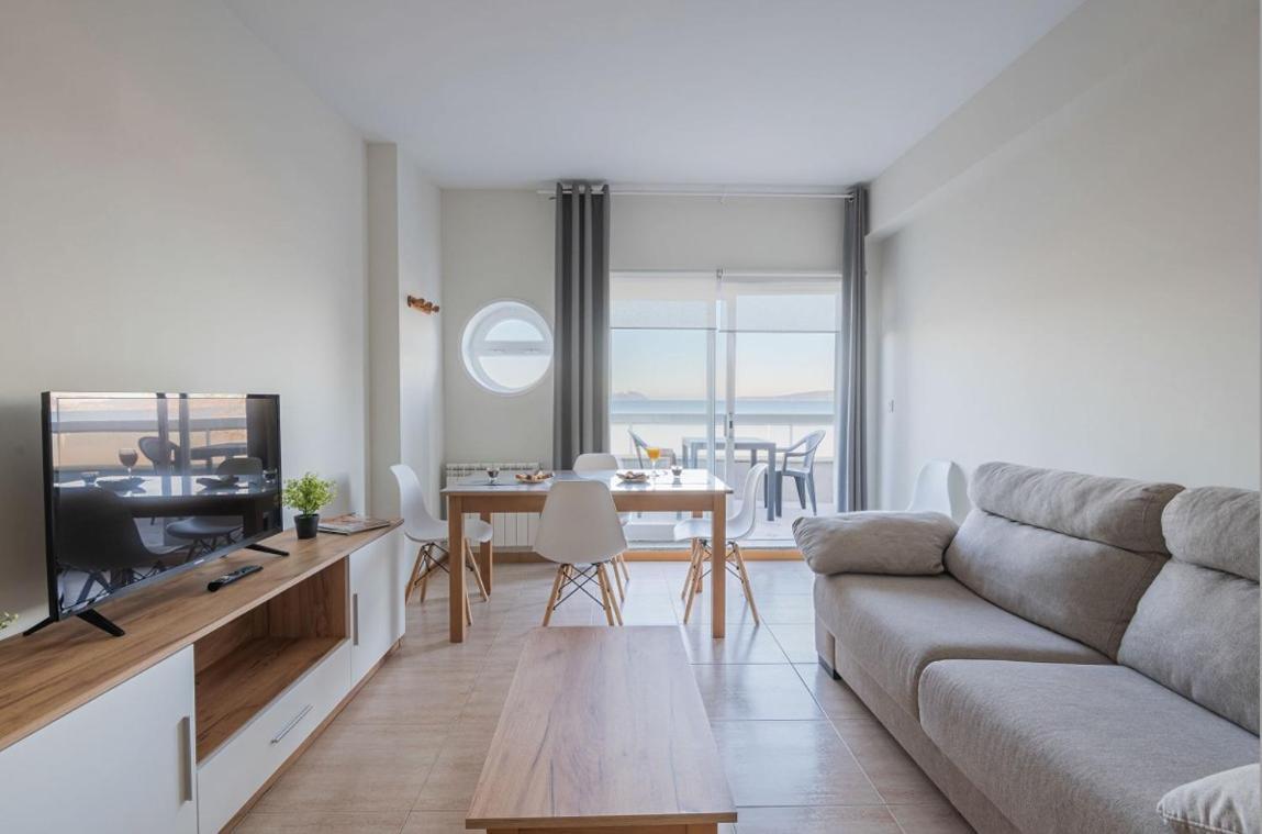 Primera Linea De Playa Samil Costa Con Garaje Incluido Vigo Exterior foto